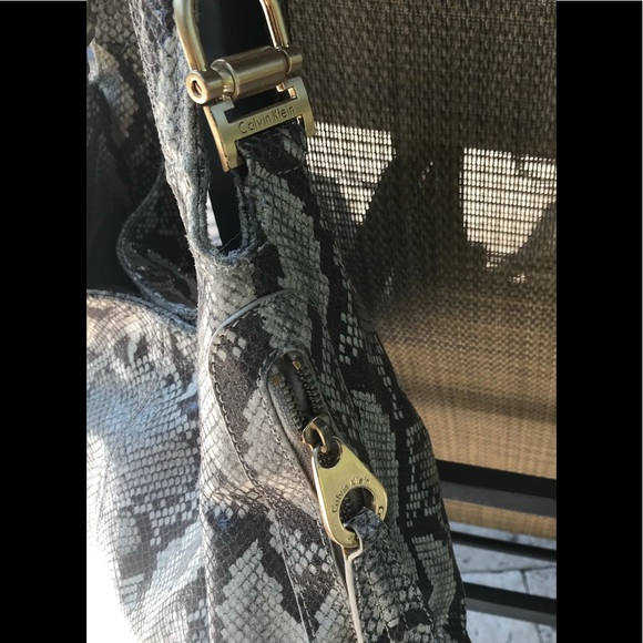 Calvin Klein Snakeskin Print Bag - Picture 11 of 13